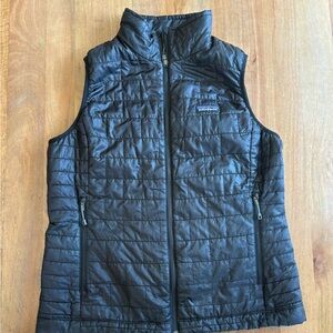 Patagonia Black Quilted Vest